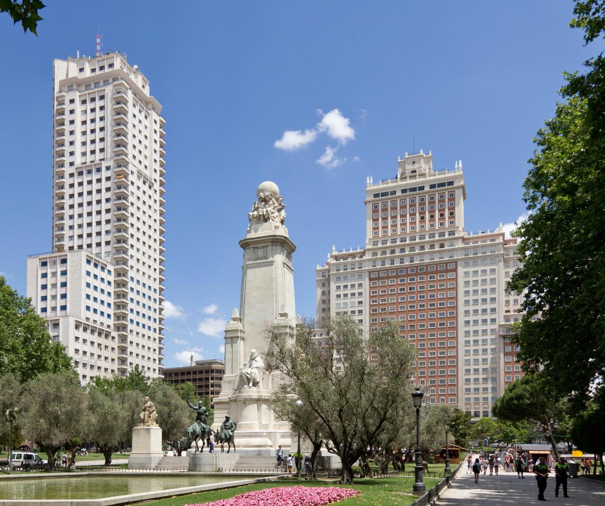 Apartamentos Day Madrid Plaza De Espana Centro Gran Via Sol Malasana Экстерьер фото