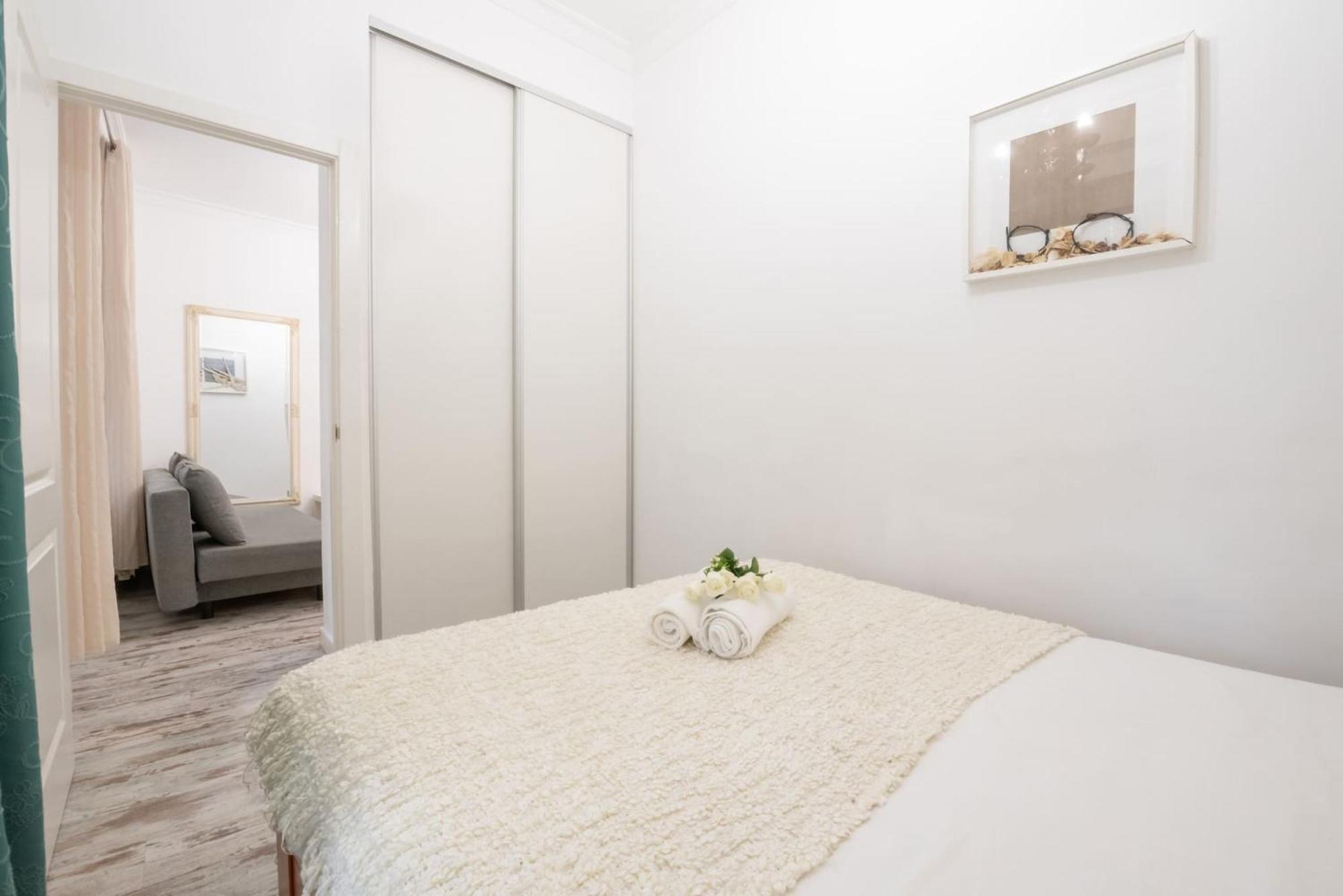Apartamentos Day Madrid Plaza De Espana Centro Gran Via Sol Malasana Экстерьер фото